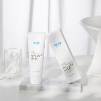 Атоми Ивнинг Кеар Маска
